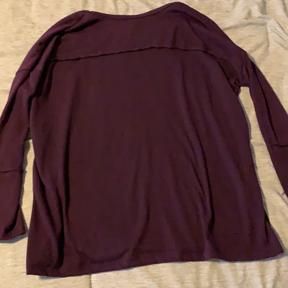 Lightweight top - Picture 3 of 4